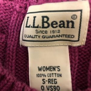 L.L. Bean 100% cotton beautiful fisherman sweater womens small bust 34 length 21